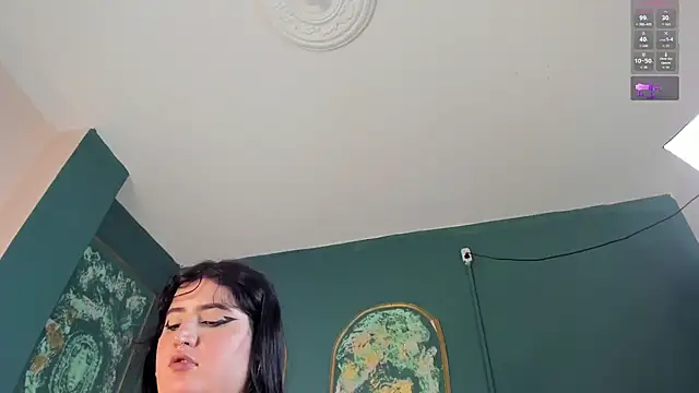 Snapshot of SofiaRousel chatting on May 3, 2026, 1:50 pm SofiaRousel online show from May 3, 2026, 1:50 pm