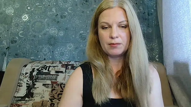 BlondeFox online show from June 11, 2026, 2:53 am