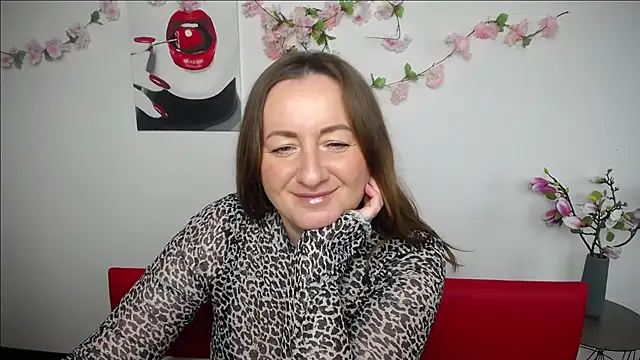 Snapshot of Abby_Taylorr chatting on November 19, 2025, 7:19 am Abby Taylorr online show from November 19, 2025, 7:19 am