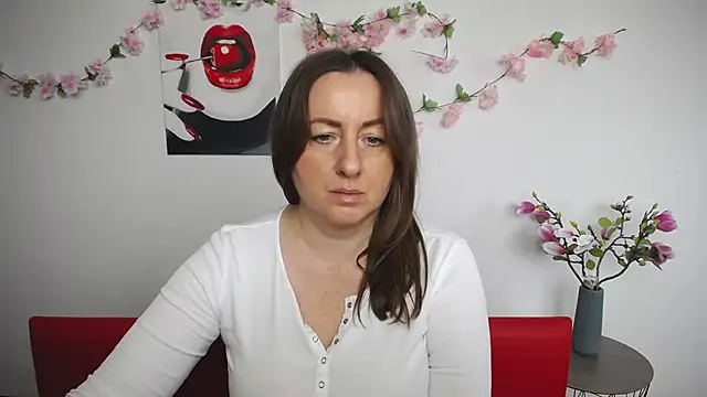 Snapshot of Abby_Taylorr chatting on November 25, 2025, 7:30 am Abby Taylorr online show from November 25, 2025, 7:30 am