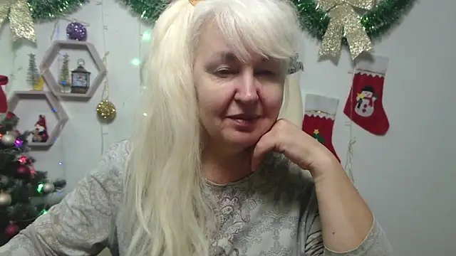 BlondyLeeBest online show from December 9, 2024, 7:29 pm