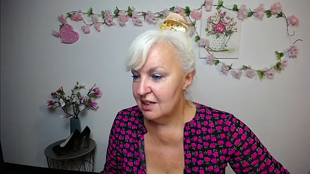 BlondyLeeBest online show from September 8, 2025, 6:51 pm