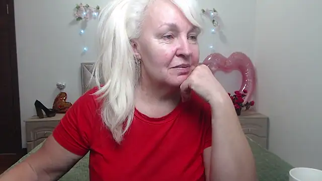 BlondyLeeBest online show from March 27, 2026, 7:35 pm