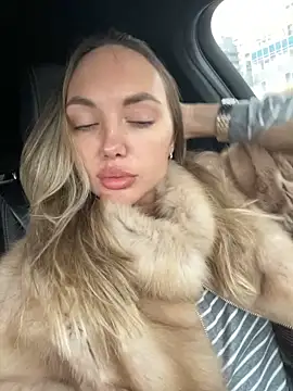 AngelinaMoore online show from January 24, 2025, 10:11 am