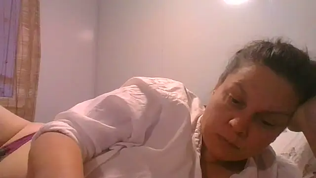 fulloferotic online show from April 29, 2026, 5:52 pm