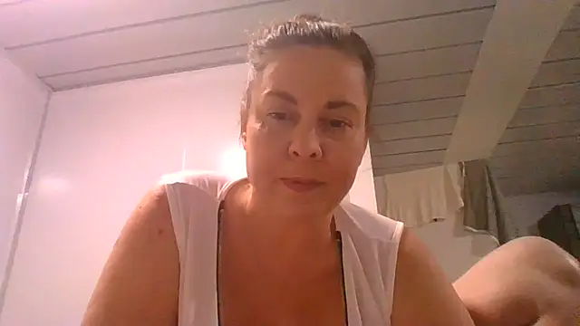 fulloferotic online show from May 2, 2026, 10:37 pm