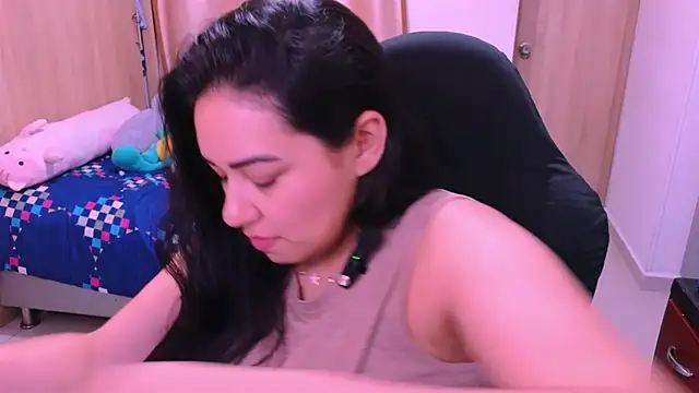  anastasia online show from June 18, 2026, 7:18 pm