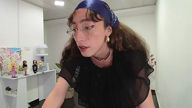 NicoleCortez online show from January 13, 2025, 11:38 pm