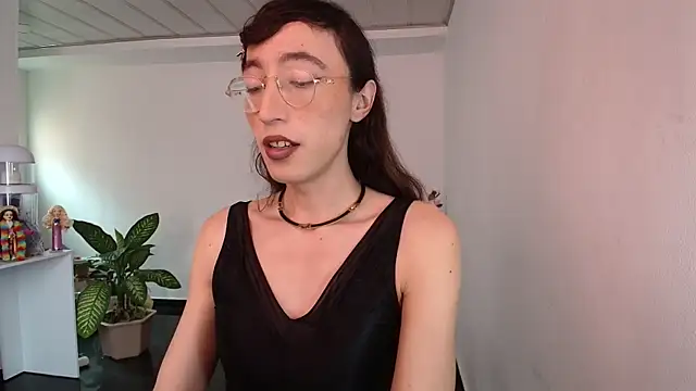 NicoleCortez online show from February 23, 2025, 6:34 pm