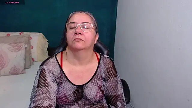 Snapshot of scaelettdubois chatting on March 30, 2026, 12:55 am scaelettdubois online show from March 30, 2026, 12:55 am