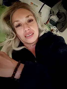 sexymarilyncolombia online show from January 29, 2025, 10:01 pm