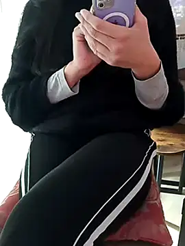 SHARONRodrig online show from January 21, 2025, 10:19 pm