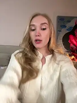 Snapshot of MariaTull chatting on April 19, 2026, 6:21 pm MariaTull online show from April 19, 2026, 6:21 pm