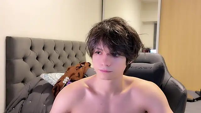 SasukeUhchiaa online show from December 21, 2024, 3:03 am