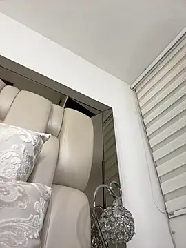 Snapshot of ALISSON_FOXXX1 chatting on November 24, 2025, 10:53 pm ALISSON FOXXX1 online show from November 24, 2025, 10:53 pm