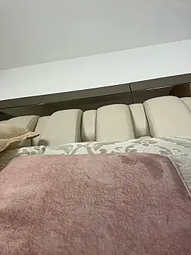 ALISSON FOXXX1 online show from February 25, 2026, 10:52 pm