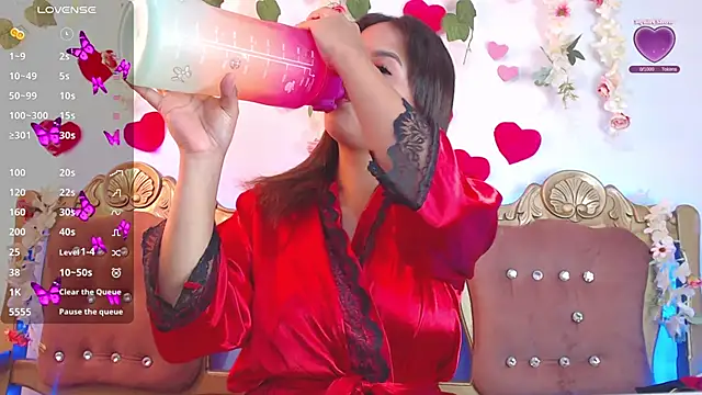 slutty hotwife online show from March 1, 2025, 9:51 am