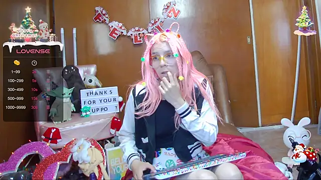 Snapshot of Skinygirl chatting on January 7, 2025, 1:28 am Skinygirl online show from January 7, 2025, 1:28 am