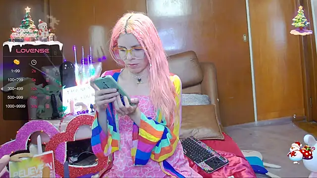 Snapshot of Skinygirl chatting on January 18, 2025, 1:52 am Skinygirl online show from January 18, 2025, 1:52 am