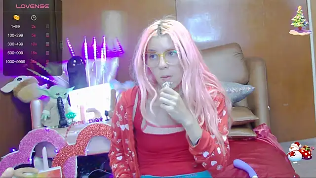 Snapshot of Skinygirl chatting on January 26, 2025, 2:14 am Skinygirl online show from January 26, 2025, 2:14 am