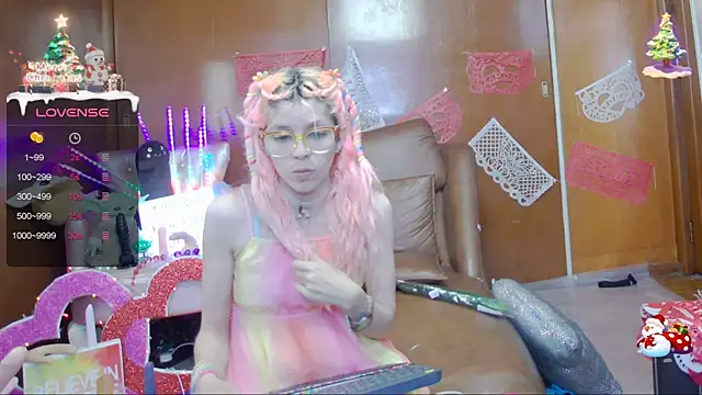 Snapshot of Skinygirl chatting on February 12, 2025, 11:09 pm Skinygirl online show from February 12, 2025, 11:09 pm