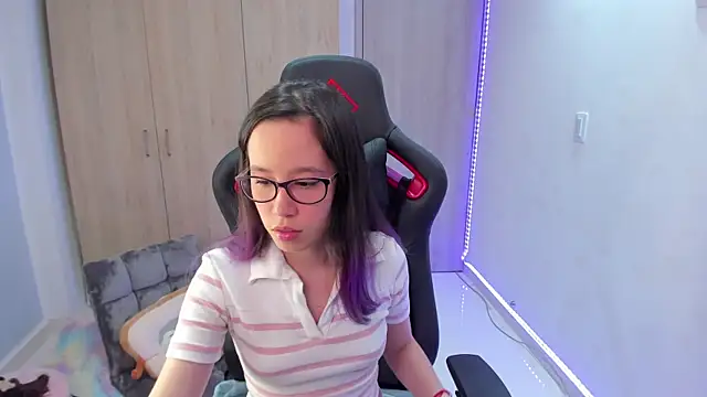 Snapshot of Anto_herrera chatting on January 27, 2025, 7:56 pm Anto herrera online show from January 27, 2025, 7:56 pm