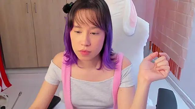 Anto herrera online show from February 20, 2026, 6:52 pm