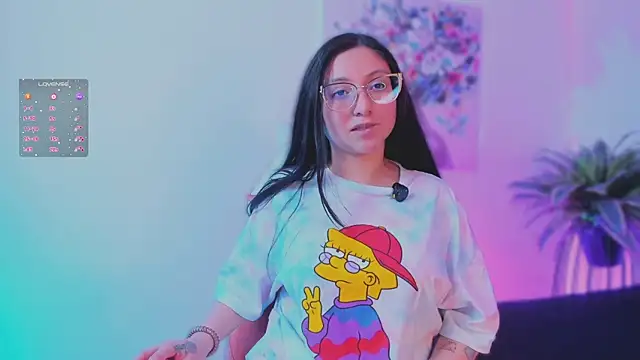 lucy neil online show from December 5, 2025, 4:32 am