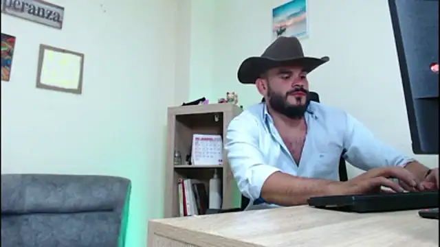cowboyht online show from May 4, 2026, 4:52 am