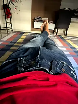 samy6261 online show from December 18, 2025, 9:59 am