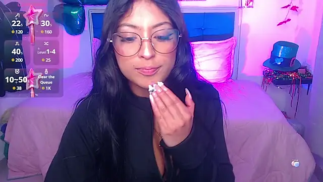 vaness weet online show from March 17, 2025, 11:32 pm