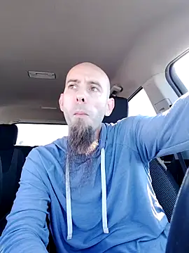 Snapshot of JohnnyFaster chatting on September 28, 2025, 2:44 pm JohnnyFaster online show from September 28, 2025, 2:44 pm