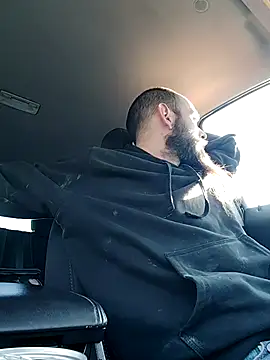 Snapshot of JohnnyFaster chatting on December 4, 2025, 2:15 pm JohnnyFaster online show from December 4, 2025, 2:15 pm