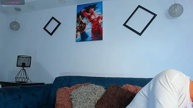 Snapshot of Leonsmoron chatting on October 7, 2025, 11:35 pm Leonsmoron online show from October 7, 2025, 11:35 pm