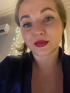 Snapshot of Lady__Maria chatting on December 3, 2024, 3:44 pm Lady Maria online show from December 3, 2024, 3:44 pm