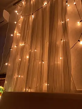 Snapshot of Lady__Maria chatting on January 14, 2025, 7:32 pm Lady Maria online show from January 14, 2025, 7:32 pm