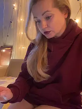 Snapshot of Lady__Maria chatting on February 11, 2025, 3:40 pm Lady Maria online show from February 11, 2025, 3:40 pm