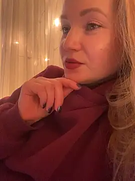 Snapshot of Lady__Maria chatting on February 11, 2025, 6:44 pm Lady Maria online show from February 11, 2025, 6:44 pm