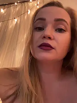 Snapshot of Lady__Maria chatting on March 5, 2025, 4:57 pm Lady Maria online show from March 5, 2025, 4:57 pm