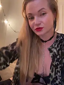 Snapshot of Lady__Maria chatting on September 27, 2025, 4:34 pm Lady Maria online show from September 27, 2025, 4:34 pm