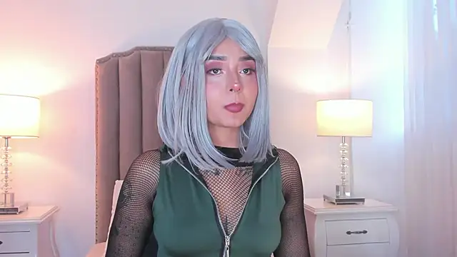 Emma Torres   online show from March 3, 2026, 12:00 pm