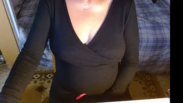 Snapshot of MysteryLadyxXx chatting on October 22, 2025, 6:57 am MysteryLadyxXx online show from October 22, 2025, 6:57 am