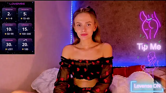 madina taher online show from March 10, 2025, 7:32 am