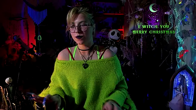 Snapshot of Scarlett_Wanner chatting on December 24, 2024, 7:33 pm Scarlett Wanner online show from December 24, 2024, 7:33 pm