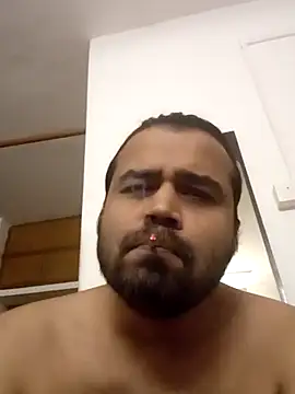 Snapshot of aksxi1 chatting on September 21, 2025, 2:40 pm aksxi1 online show from September 21, 2025, 2:40 pm