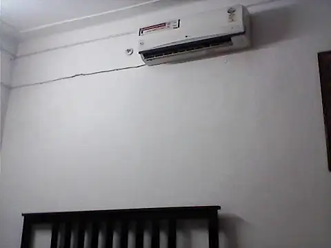 Snapshot of aksxi1 chatting on December 19, 2025, 11:12 pm aksxi1 online show from December 19, 2025, 11:12 pm