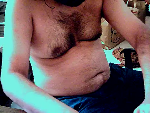 Snapshot of aksxi1 chatting on January 6, 2026, 5:22 am aksxi1 online show from January 6, 2026, 5:22 am