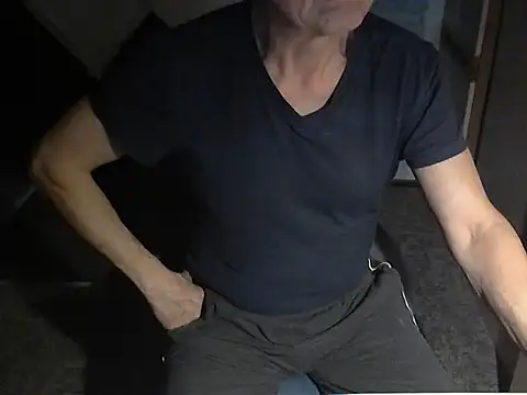 Snapshot of kiam471 chatting on January 21, 2025, 8:54 pm kiam471 online show from January 21, 2025, 8:54 pm