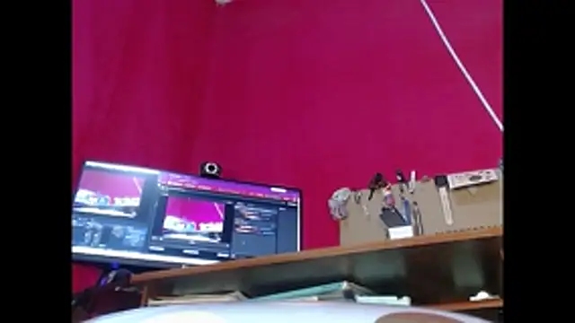 paulavletina21 online show from July 28, 2026, 2:13 pm