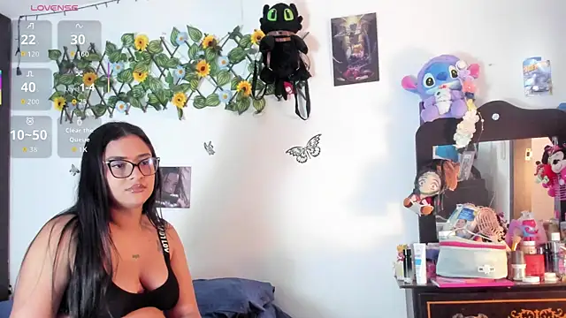 Snapshot of mensia_hernandz chatting on June 26, 2026, 1:04 pm mensia hernandz online show from June 26, 2026, 1:04 pm
